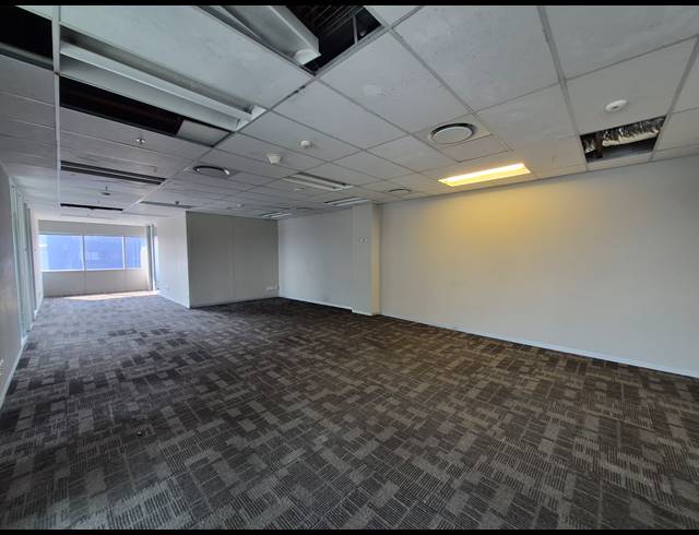 308M² OFFICE TO LET IN SANDTON CENTRAL